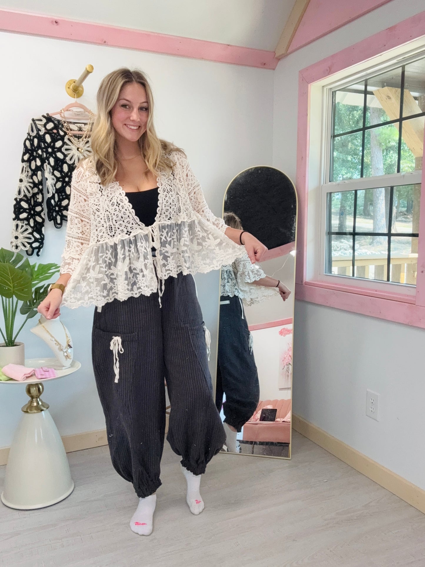 Midnight Bow Joggers Eesome