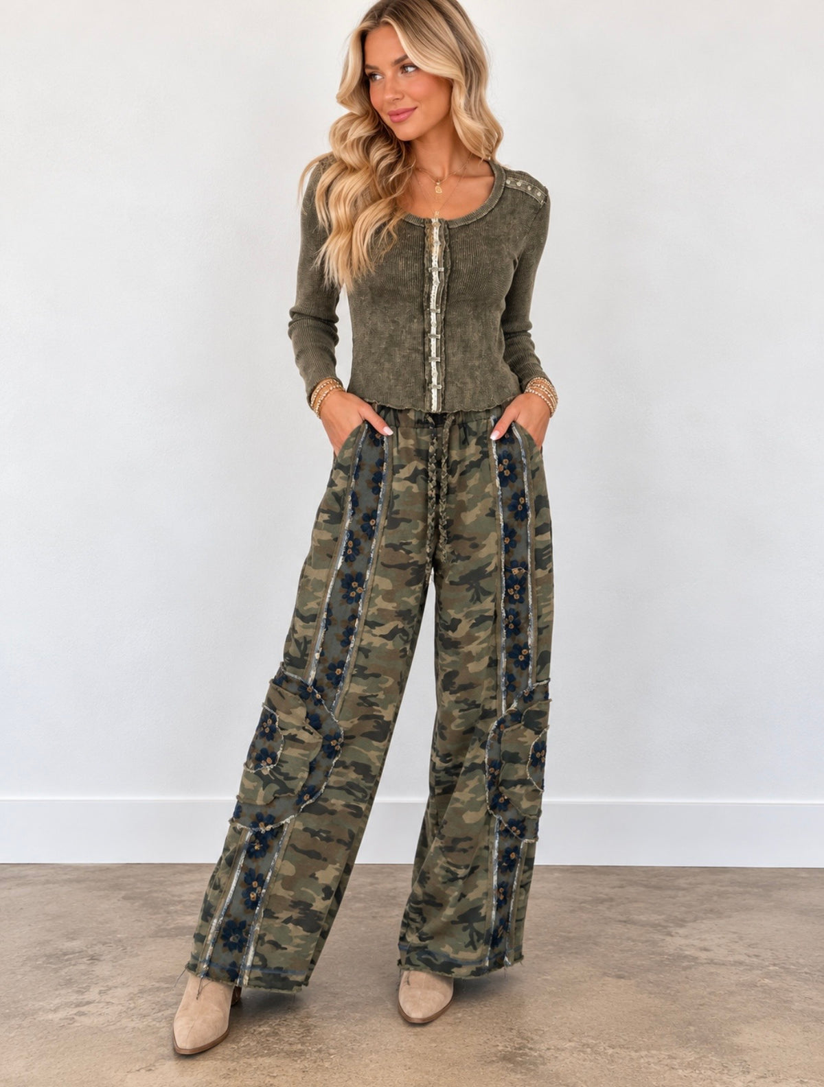 Pol Vintage Olive Wash Top