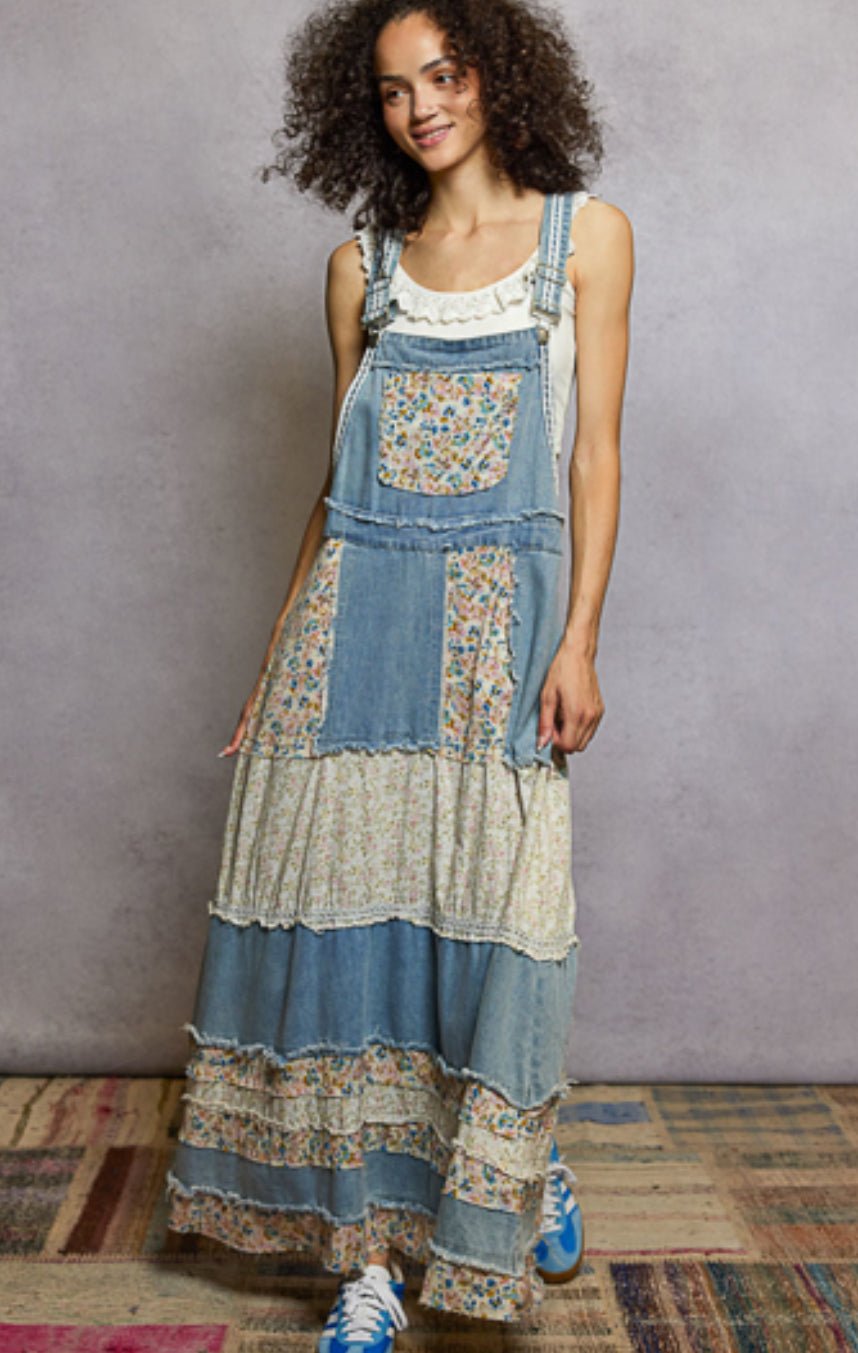 Vintage washed front pocket floral contrast dress