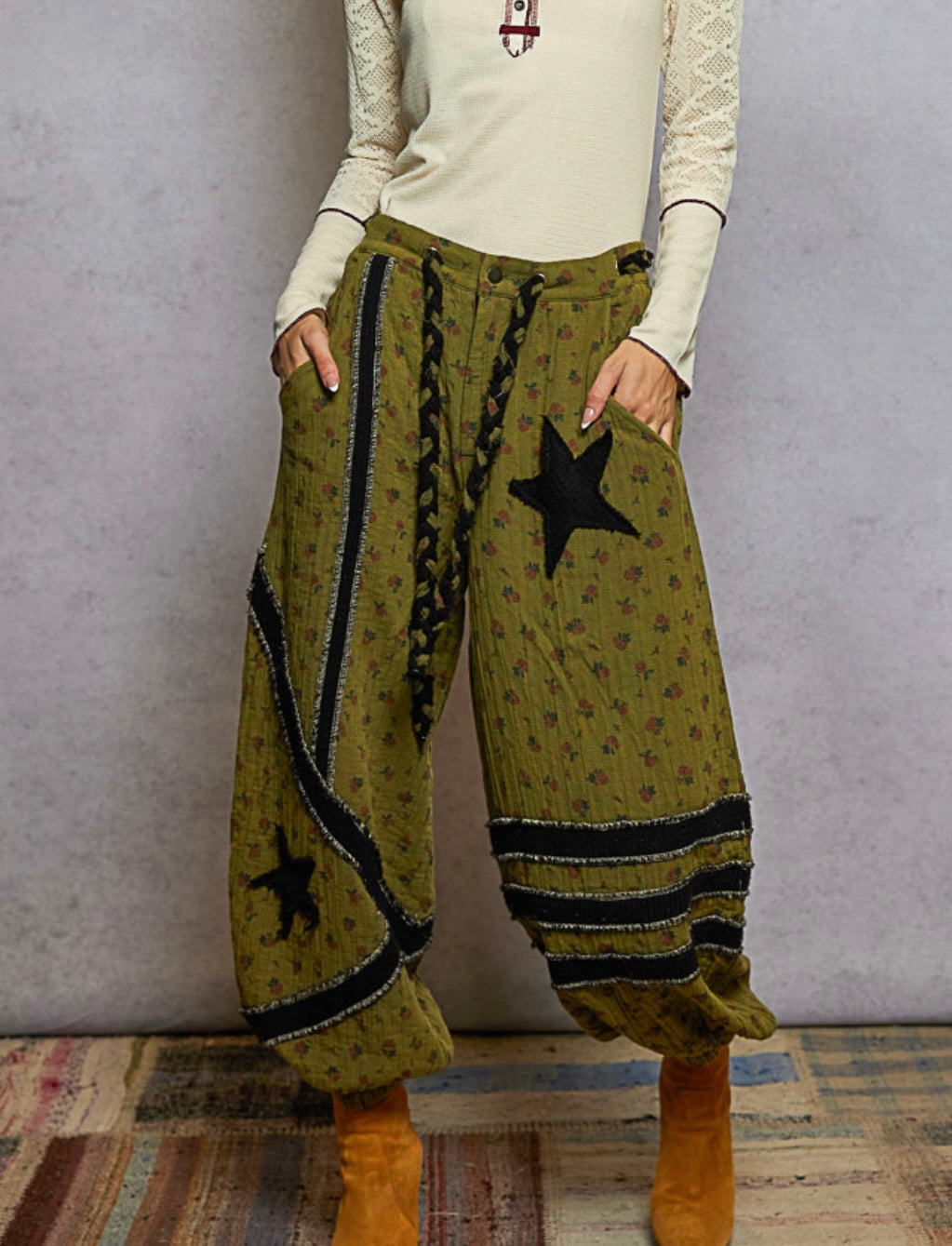 Floral/Star Patch Joggers