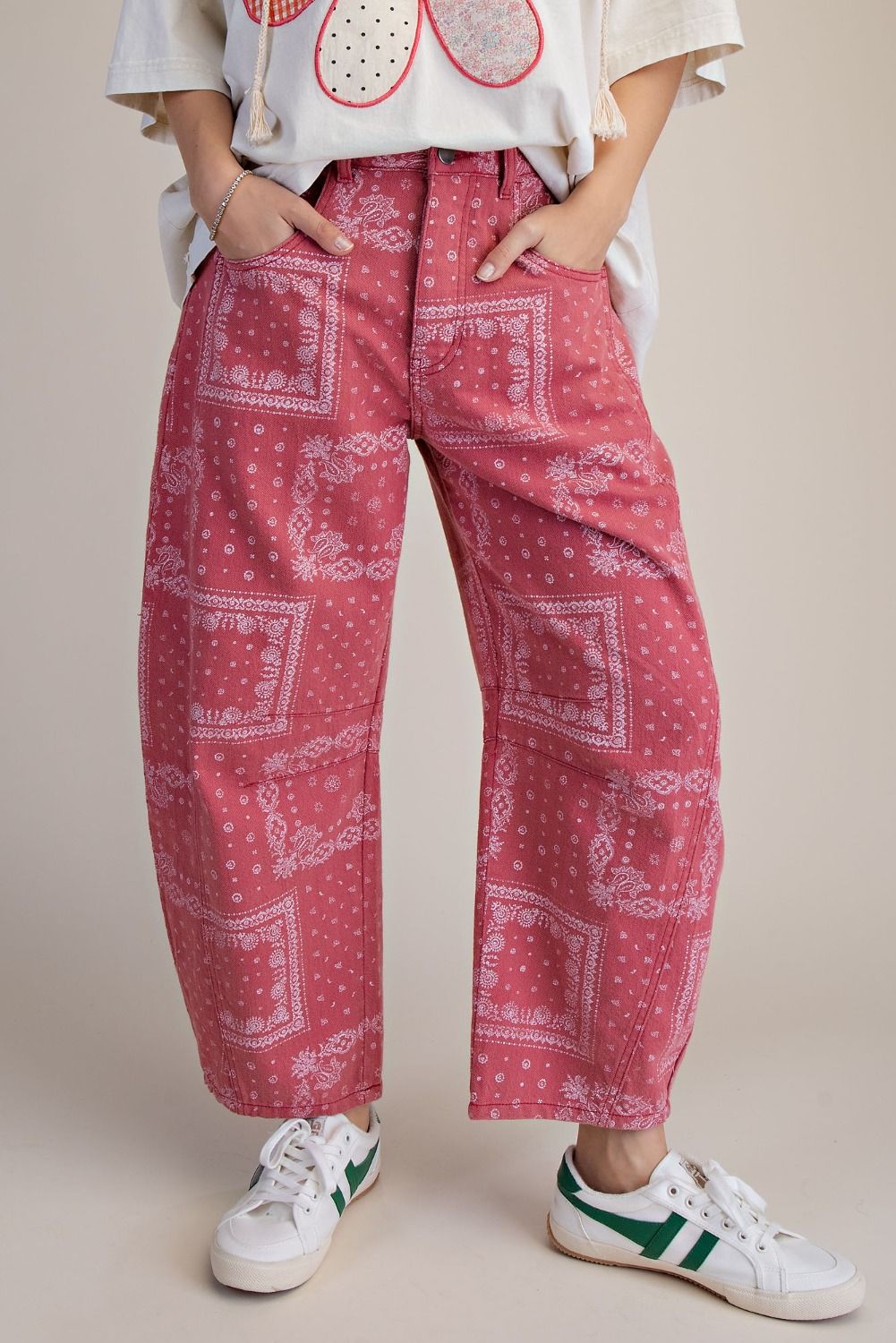 Bandanna barrel jeans