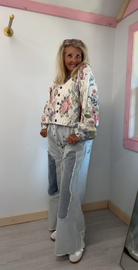 Floral with Butterfly Cream Cardigan Pol