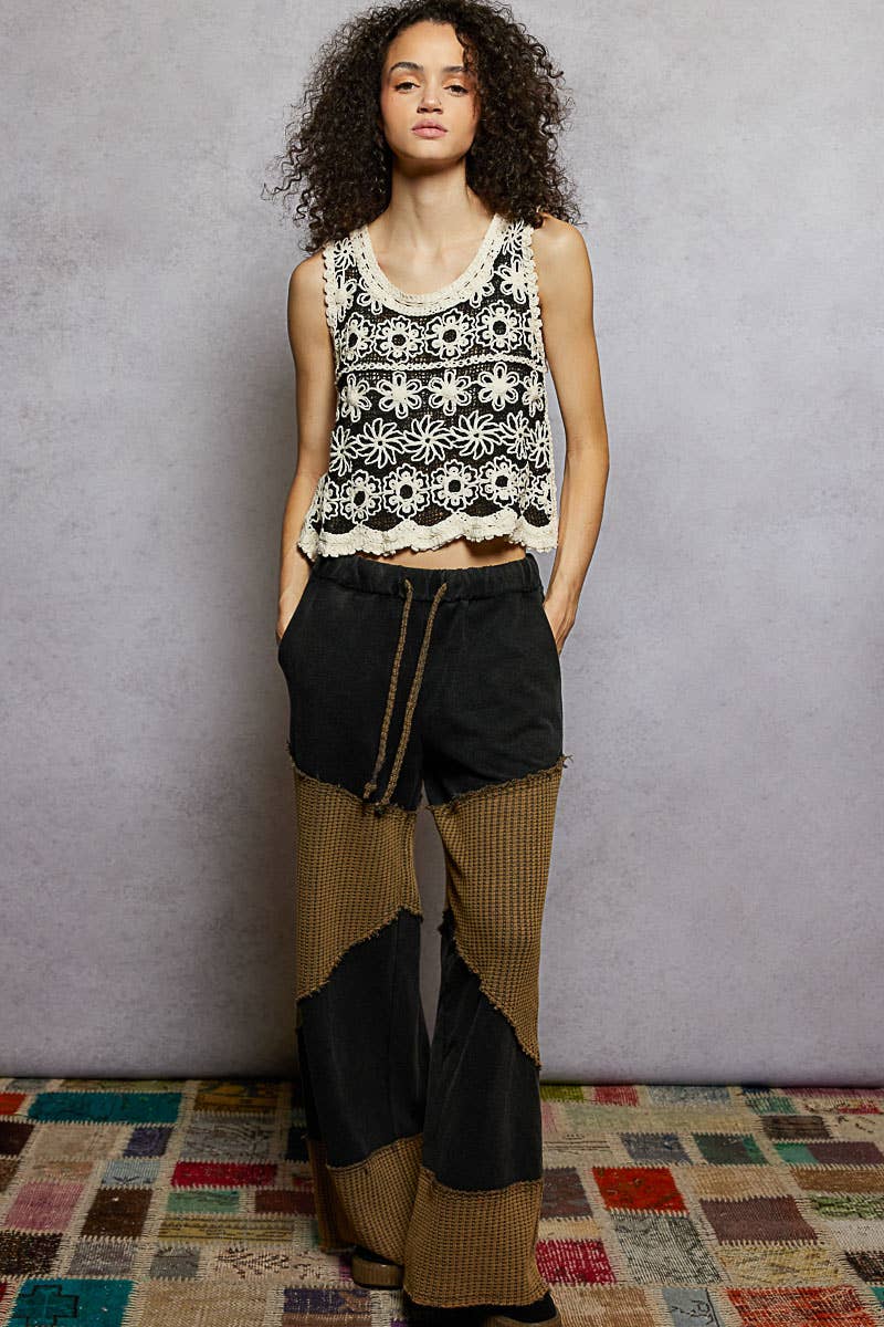 Round Neck Sleeveless Colored Floral Pattern Crochet Top