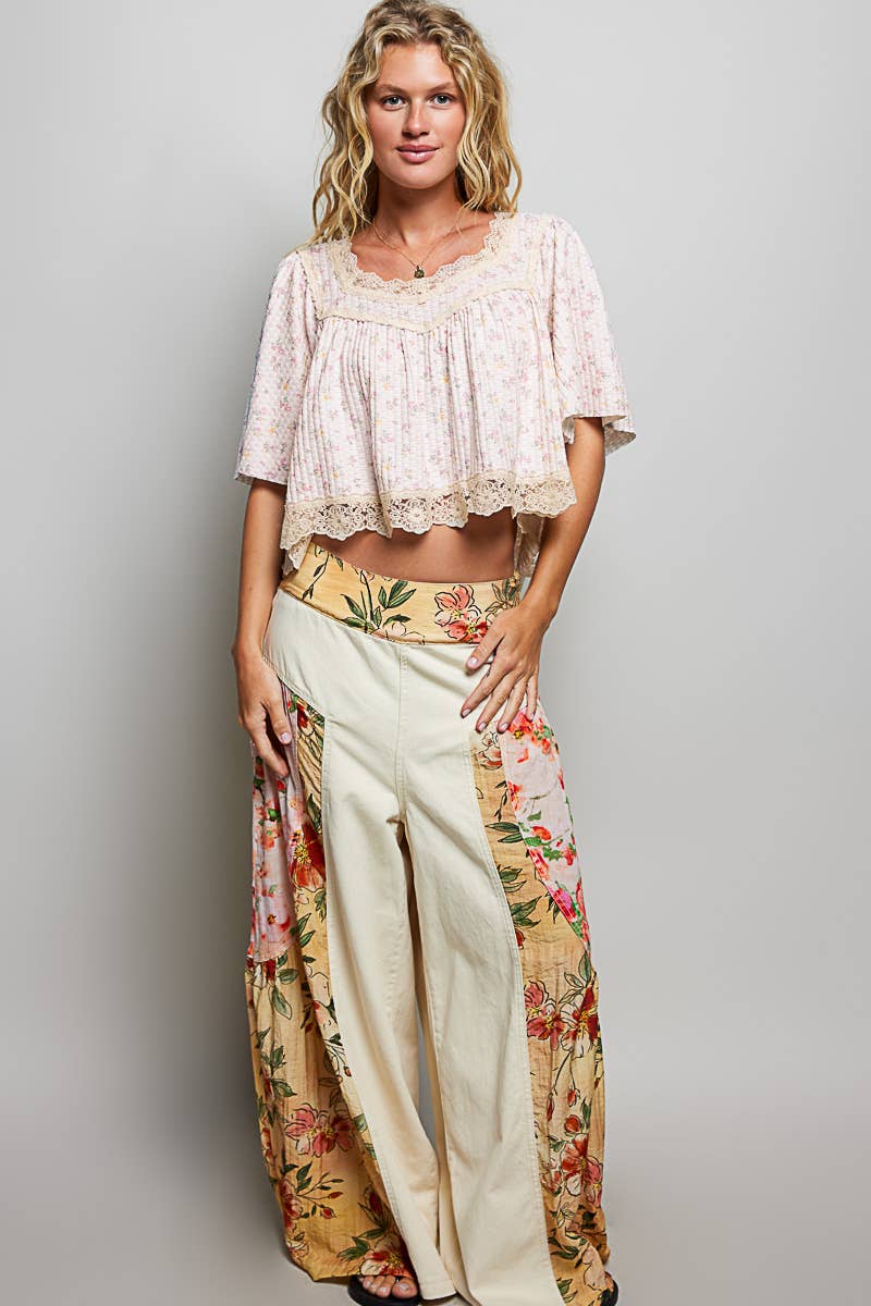 Round Neck Short Sleeve Floral Printed Lace Soft Knit Top