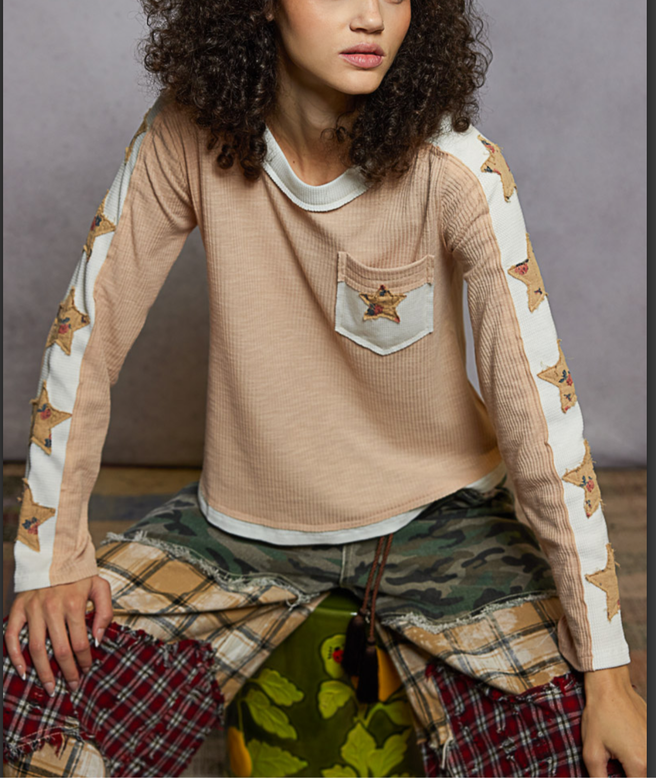 Sandy Stone Star Top Pol