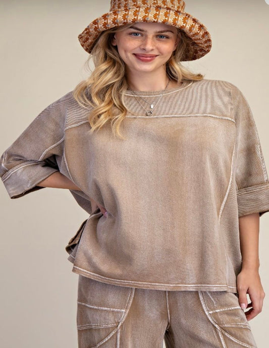 Washed Camel Taupe Easel