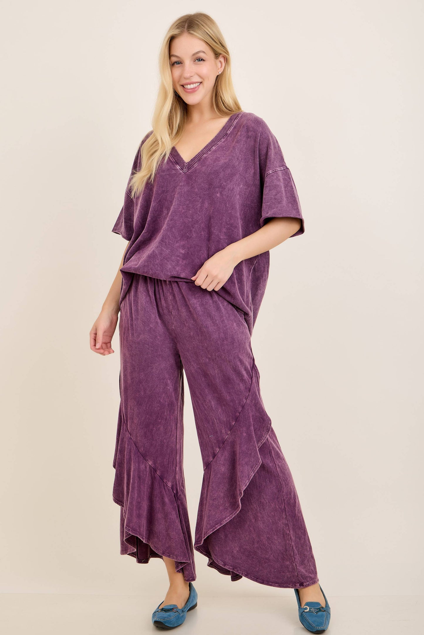 Mineral Washed Wavy Eggplant Ruffle Cropped Pants