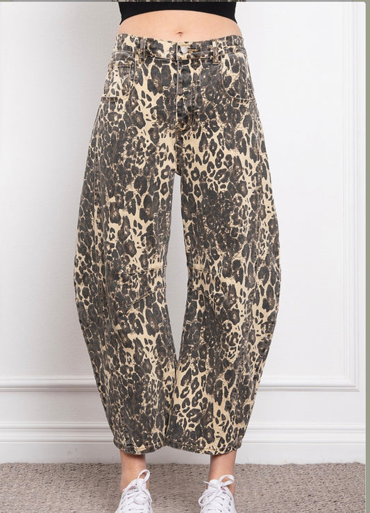 Animal Print Barrel Pants BV