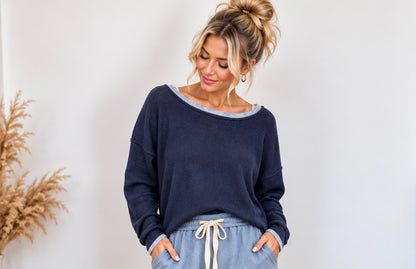 Lelis Navy Top