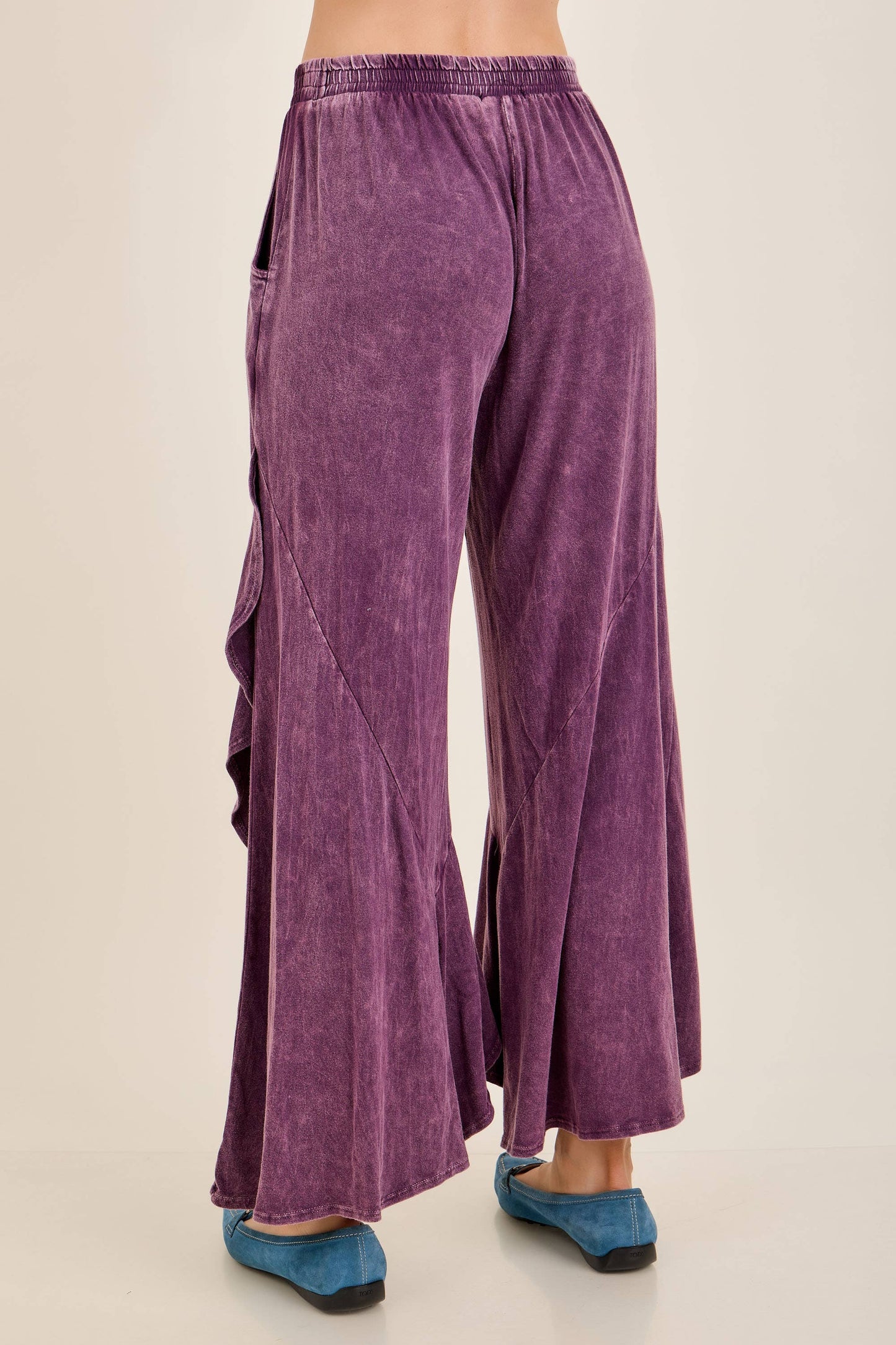 Mineral Washed Wavy Eggplant Ruffle Cropped Pants