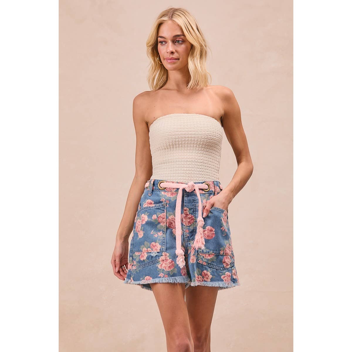 BRAIDED WAIST BELT PATCH FLORAL DENIM SHORTS