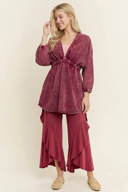 Mineral Washed Wavy Eggplant Ruffle Cropped Pants
