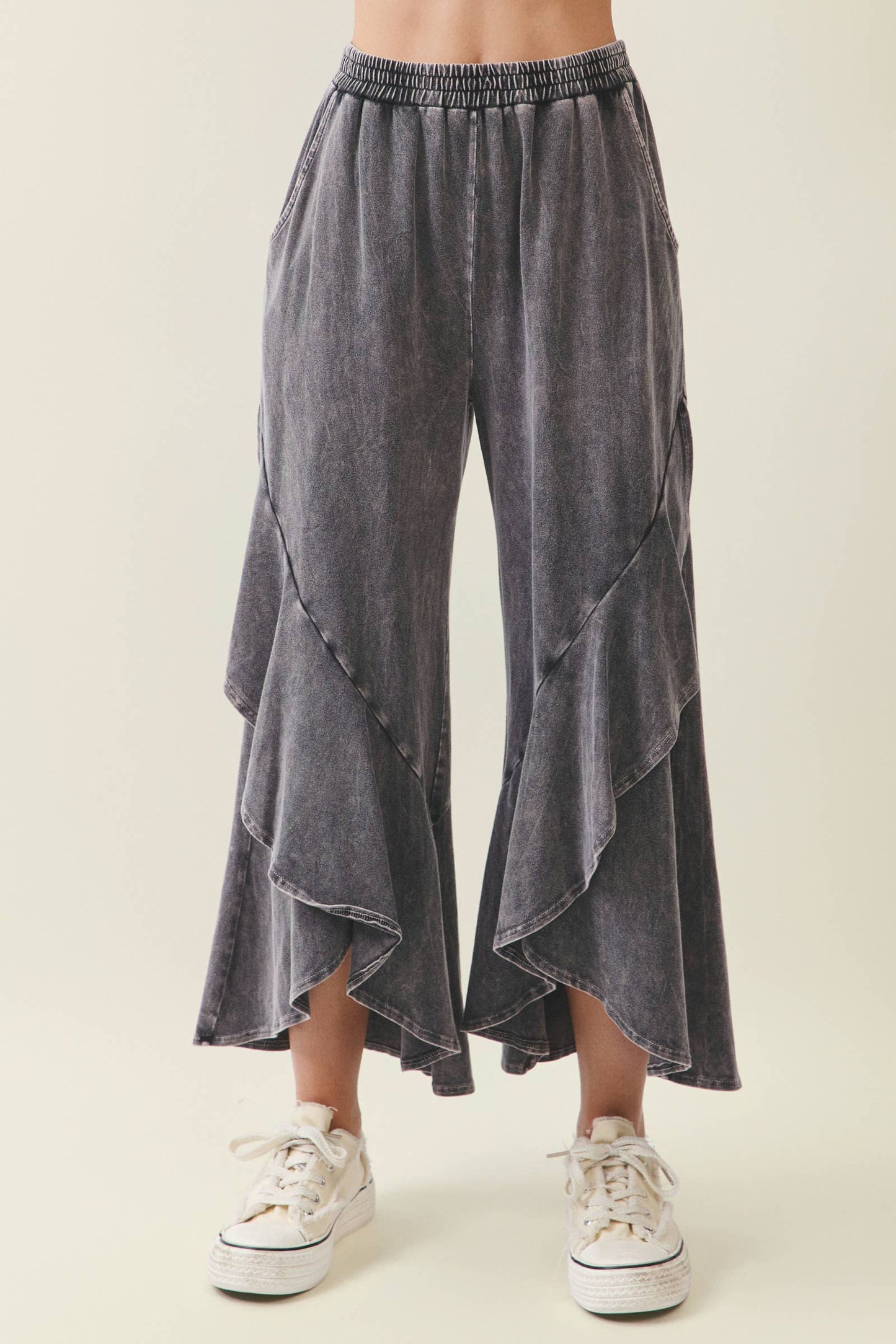 Mineral Washed Wavy Eggplant Ruffle Cropped Pants