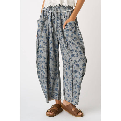 BLUE FLORAL PRINT SEAM DETAIL PULL ON BARREL PANTS