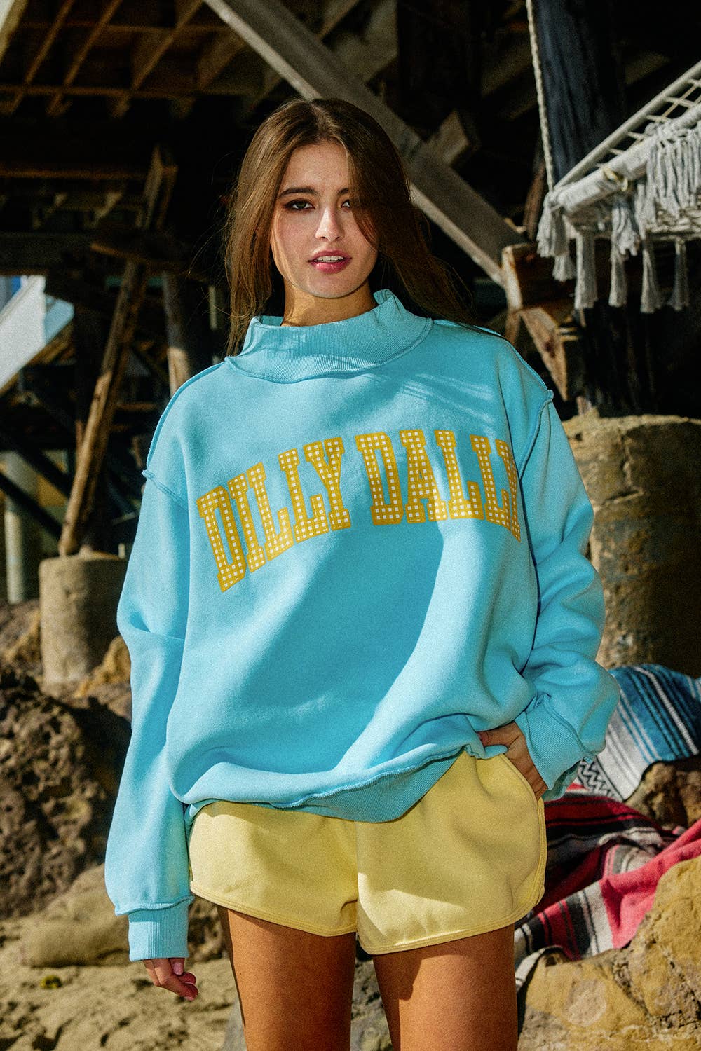 DILLYDALLY2 | Reversible Mockneck Sweatshirt