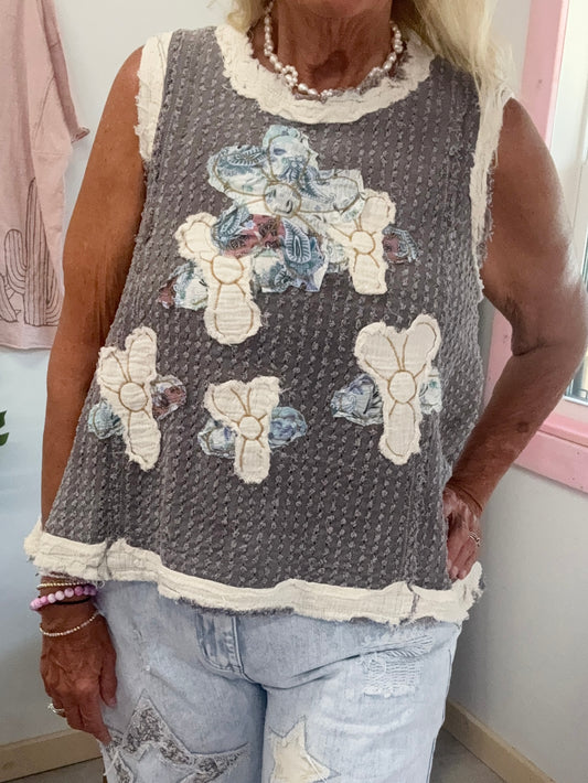 Vintage Shelly Gray Top