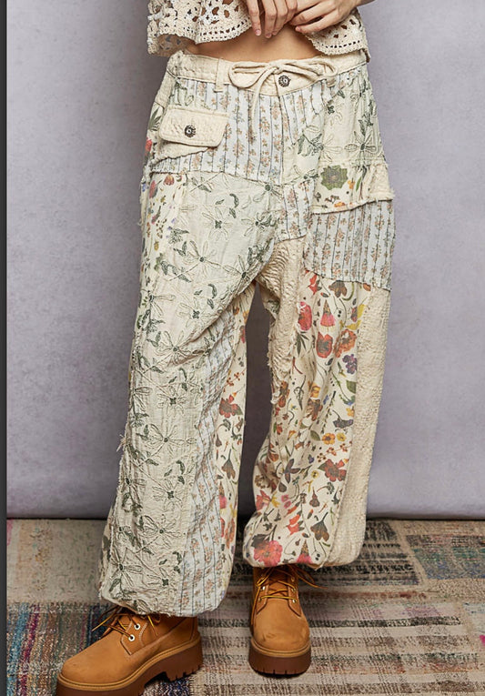 Natural Floral Joggers Pol