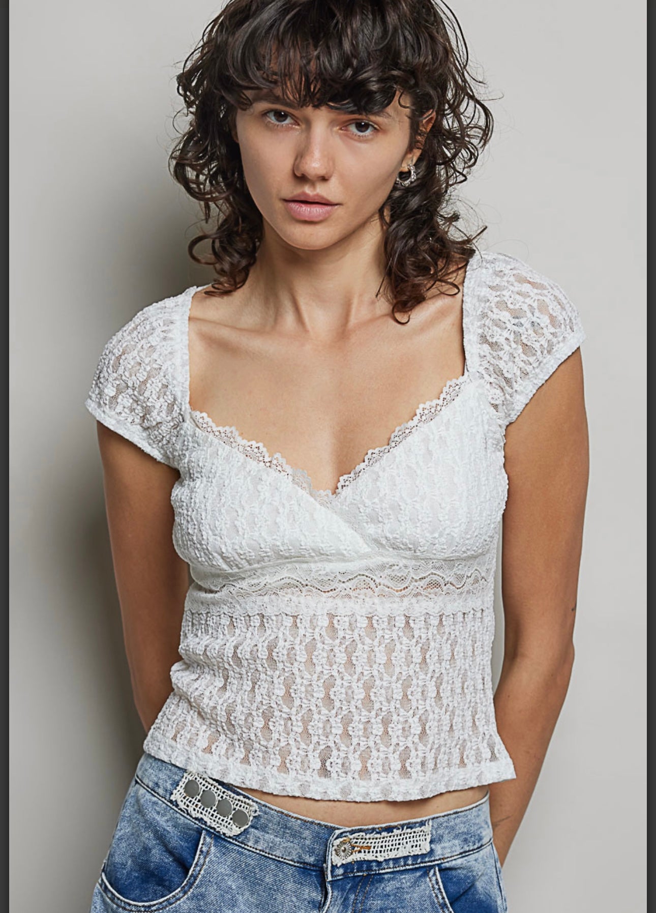 Off White Cap Sleeve Lace Top pol