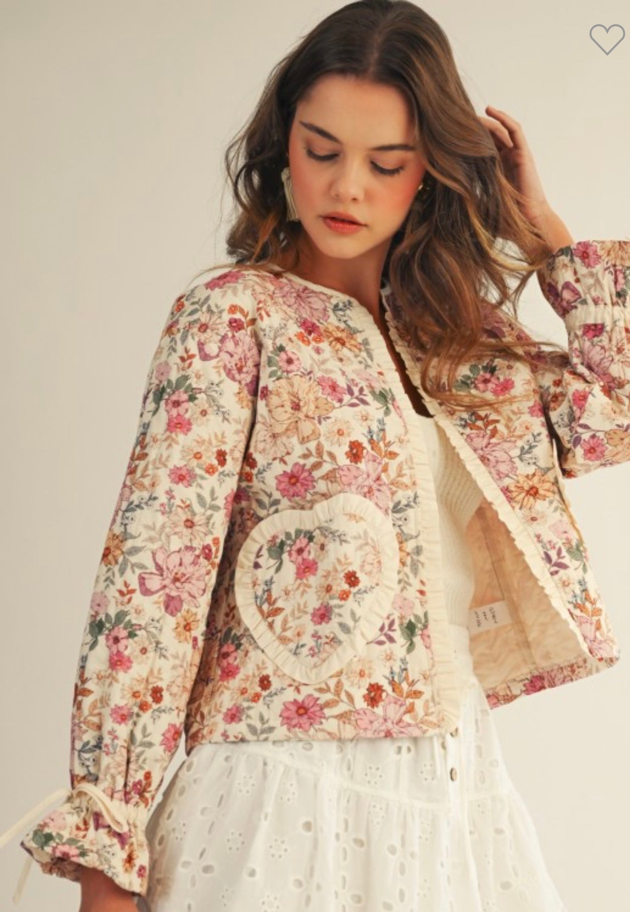 Floral Heart Pockets with Ruffles Jacket