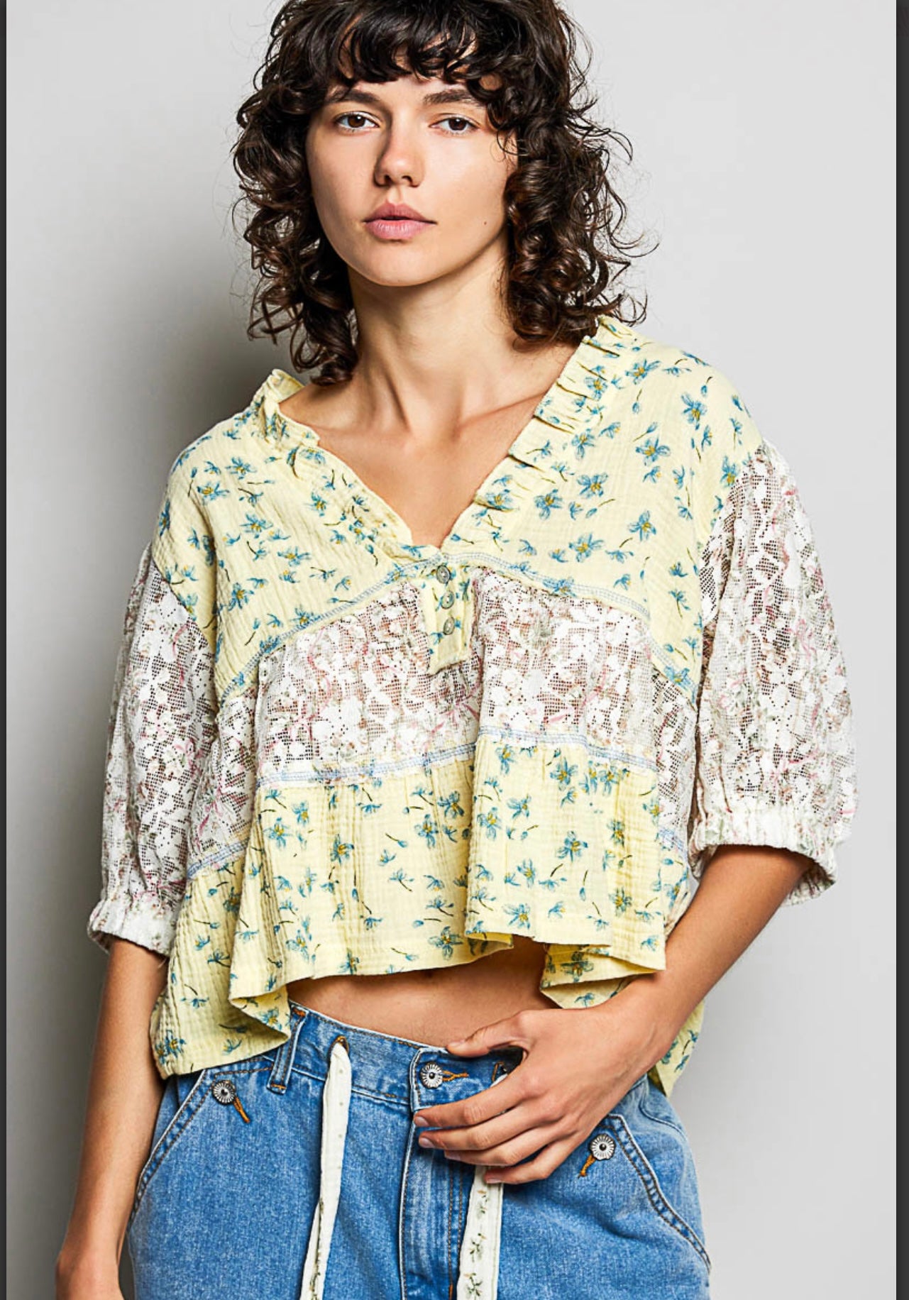 Sweet Yellow Muse Top pol