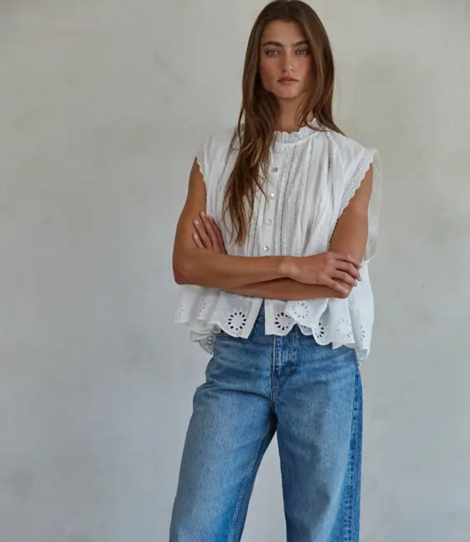 Woven Cotton Eyelet Buttondown Sleeveless Top