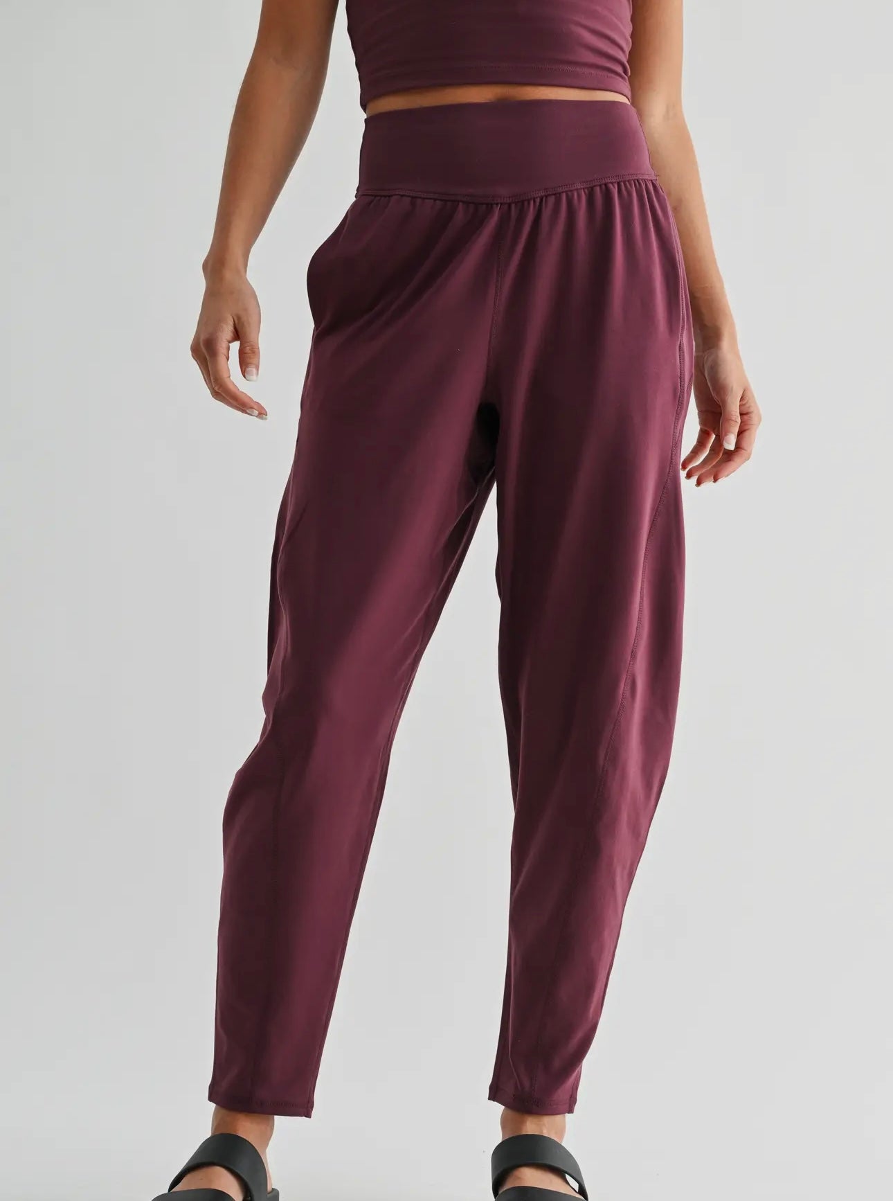 Red Cherry Everday Barrel Pants Mono B