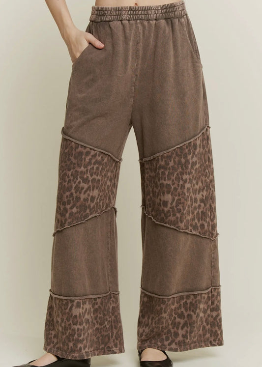 Mineral Wash Leopard Ash/ Oak JHer Pants