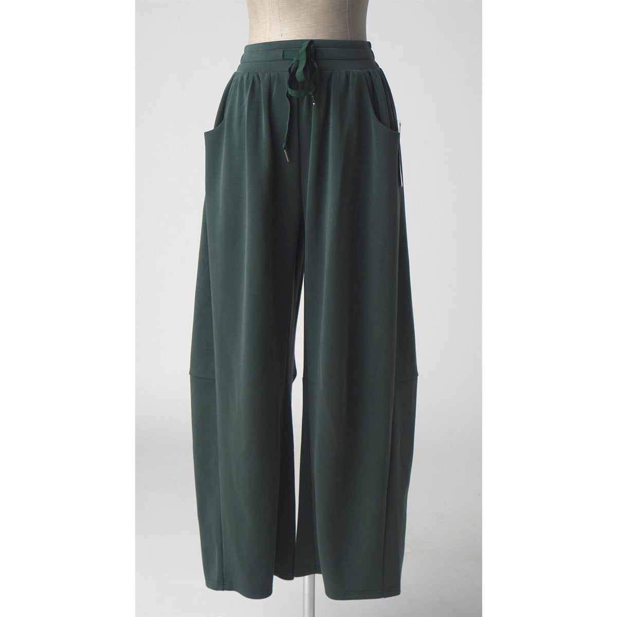CLOUD KNIT DRAWSTRING WAIST BARREL LEG PANTS