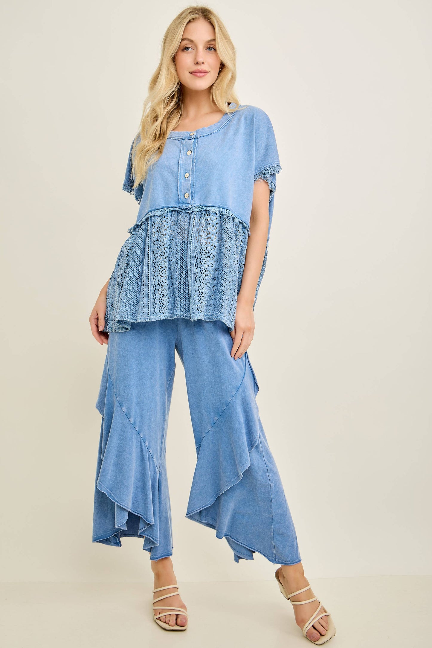 Mineral Washed Wavy Eggplant Ruffle Cropped Pants